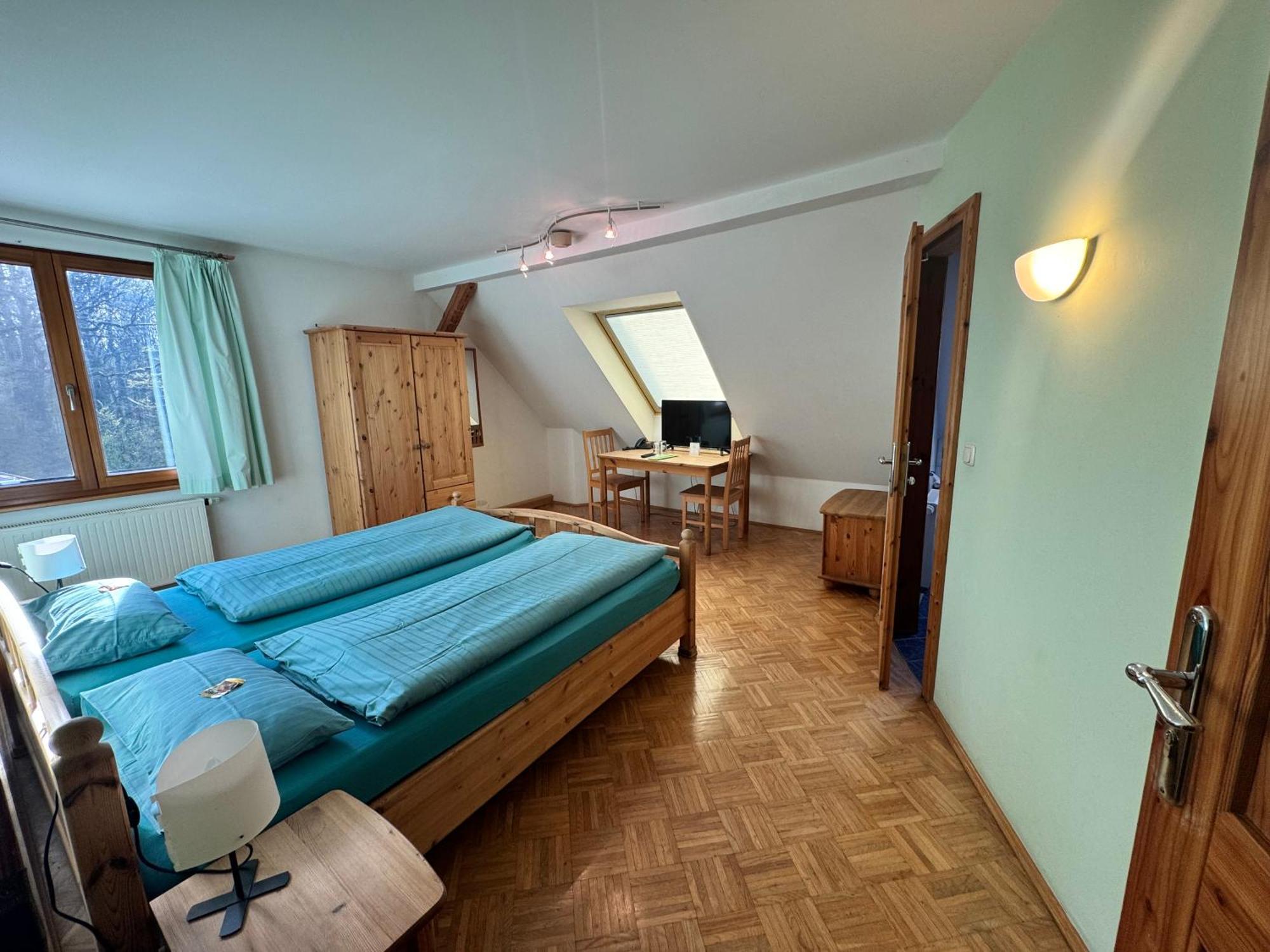 Hotel Gruenwald Ansbach Exterior photo