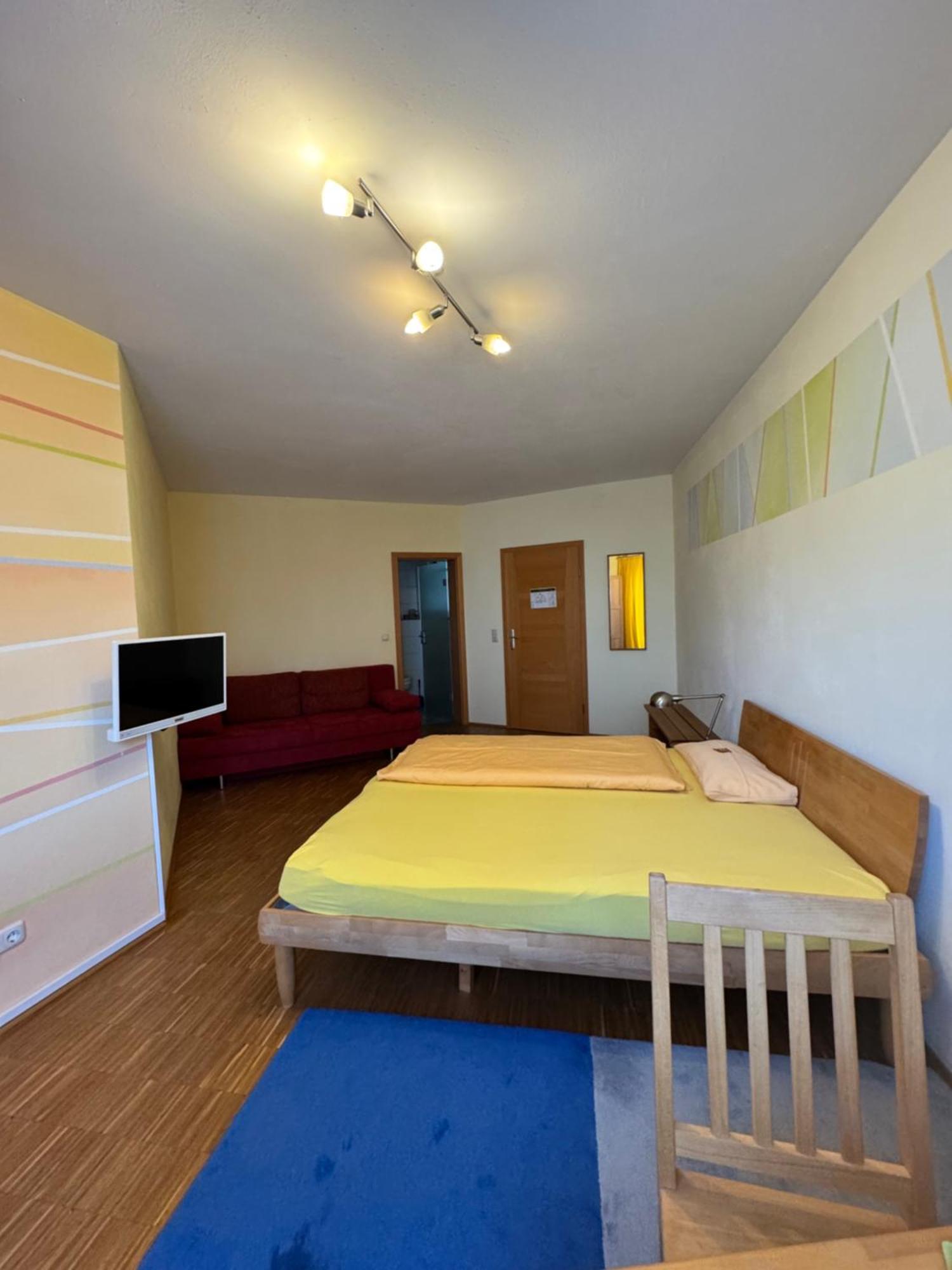 Hotel Gruenwald Ansbach Exterior photo