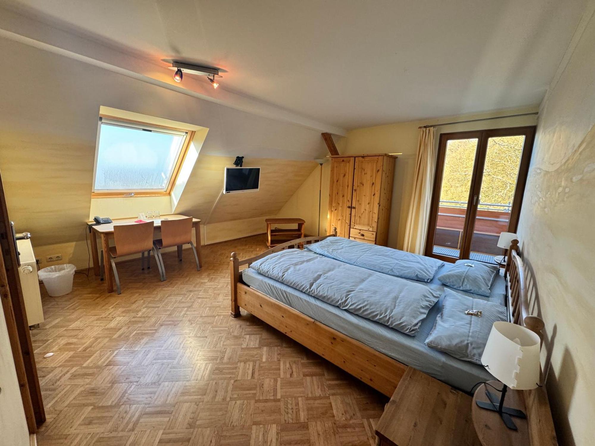 Hotel Gruenwald Ansbach Exterior photo